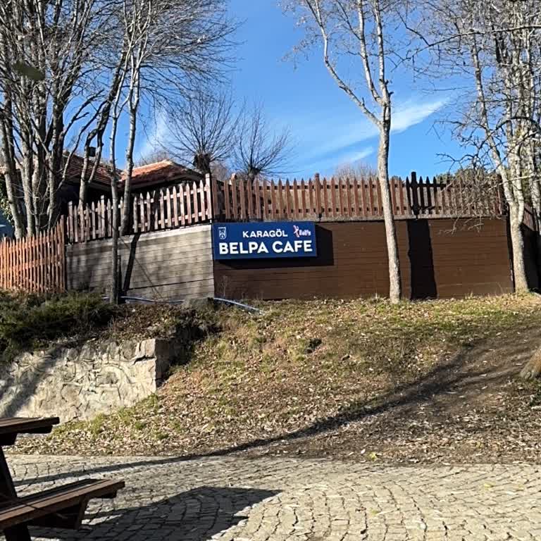 Belpa Kafe'de Saygısız Davranış Ve Kırıcı Üslup