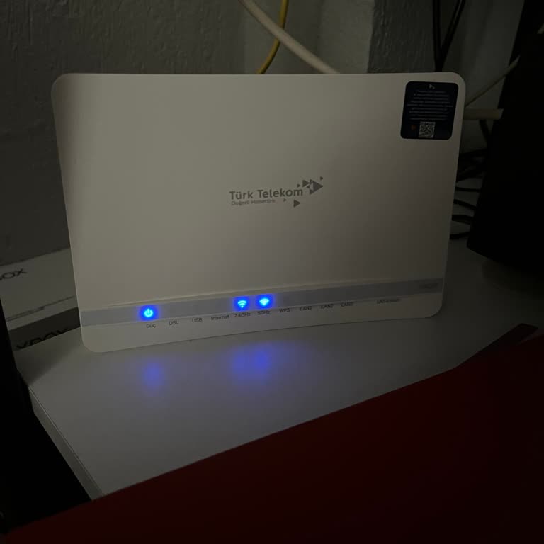 Uzun Süreli İnternet Kesintisi Nedeniyle İş Kaybı Ve Yetersiz Bilgilendirme