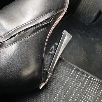 Derimod Az Kullanımla Kırılan Ayakkabı Ve Yetersiz Mağaza Desteği