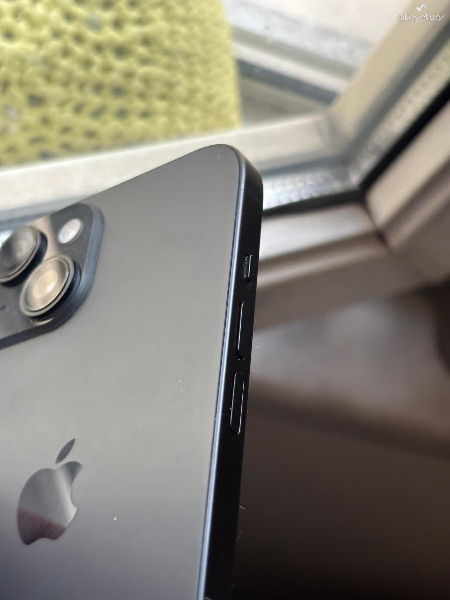 Getmobil Mükemmel Denilen İphone 15'in Ses Tuşu Arızalı Çıktı