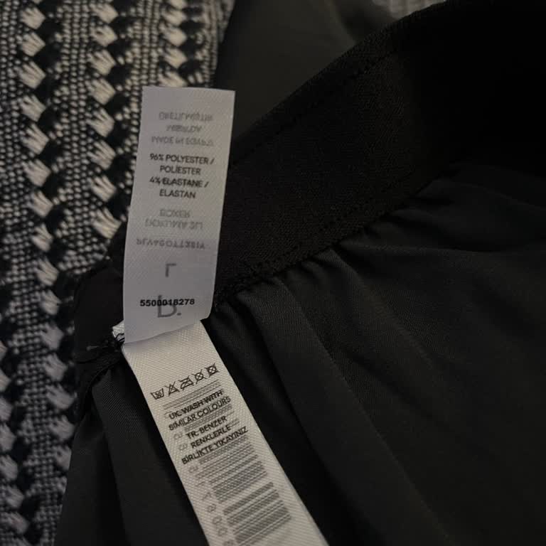 Ürün İçeriği Yanlış Bilgilendirme: Beklenen Pamuklu Boxer Yerine Polyester Gönderildi