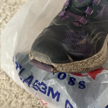 Garanti Süresi Devam Eden Ayakkabıda Değişim Reddiyle Mağduriyet