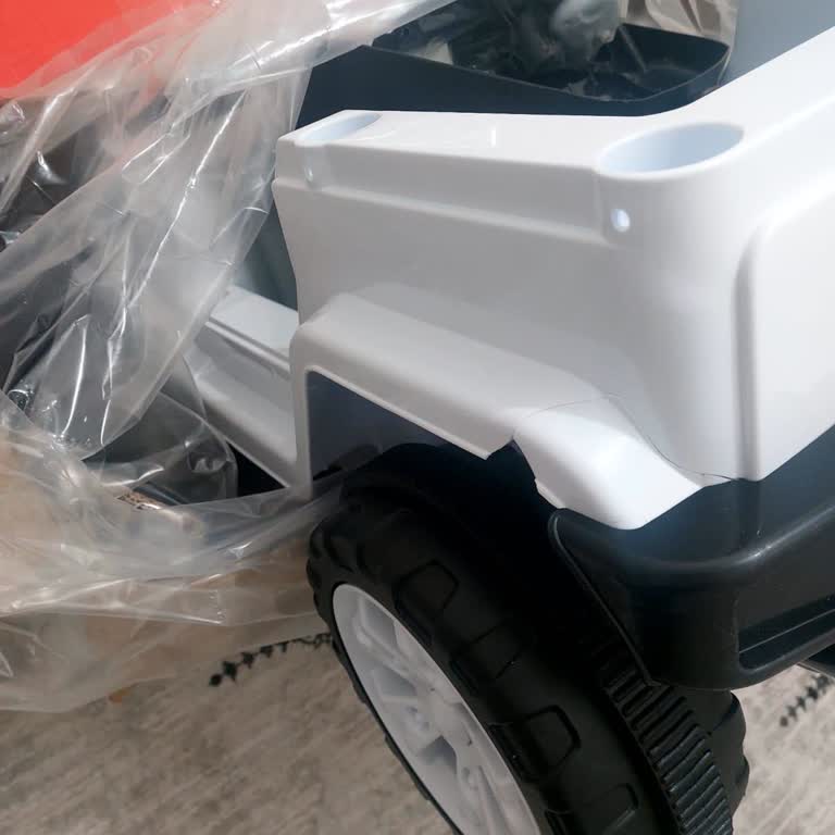 Kırık Teslim Edilen Akülü Arabanın Hızlı Ve Sorunsuz Değişimini Talep Ediyorum