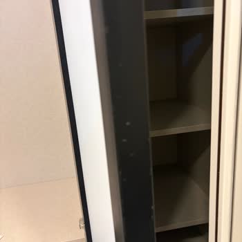 Naturaldecor’dan Kusurlu Ve Çizik Mobilya Teslimatı: Mağduriyetimin Giderilmesini Talep Ediyorum