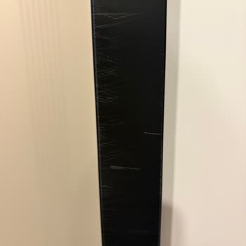 Naturaldecor’dan Kusurlu Ve Çizik Mobilya Teslimatı: Mağduriyetimin Giderilmesini Talep Ediyorum