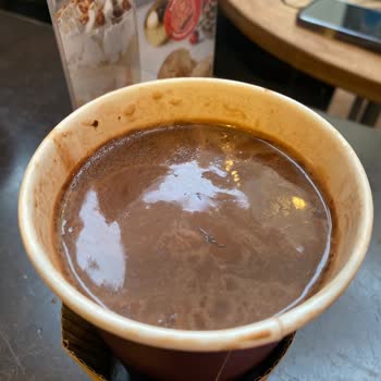 Çocuklar İçin İstenen Basit Rica Sert Tavırla Reddedildi, Kahve Dünyası Hayal Kırıklığı Yarattı