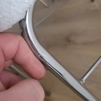 Venez Mobilya’dan Teslim Edilen Defolu Mutfak Masa Takımı İçin Haftalardır Çözüm Sunulmuyor