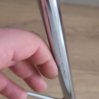 Venez Mobilya’dan Teslim Edilen Defolu Mutfak Masa Takımı İçin Haftalardır Çözüm Sunulmuyor