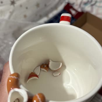 Kırık Gelen Kupalar Ve Yetersiz Paketleme Nedeniyle Yaşanan Mağduriyet