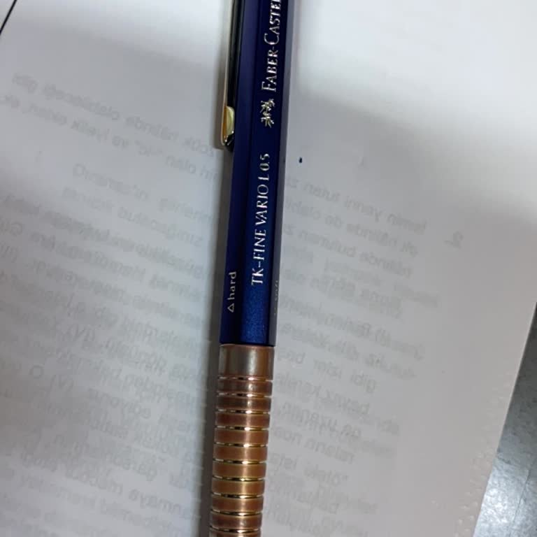 Faber-Castell TK Fine Vario Kalemde 1 Ayda Tutma Yerinde Anormal Renk Değişimi