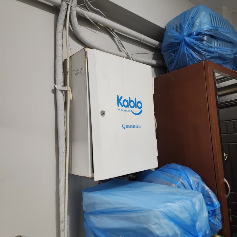 Kablo Net Günlerdir Süren İnternet Kesintisi ve Boş Vaatler Mağdur Ediyor