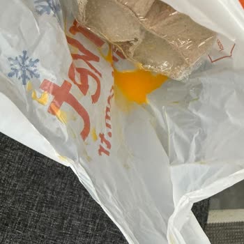 Migros Sanal Marketten Gelen Hasarlı Ve Bozulmuş Ürünler Mağduriyet Yarattı