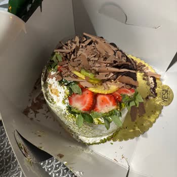 Doğal Yeşil Fırın Pasta | Adana Siparişim İki Kez Bozuldu Özür Ya Da Telafi Sunulmadı