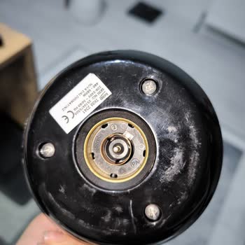 Satın Aldığım Kahve Makinesi Yerine Teşhir Ürünü Gönderildi, İade Sürecinde Mağdur Edildim