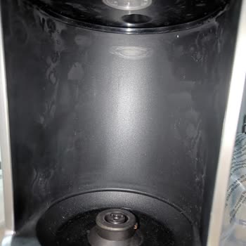 Satın Aldığım Kahve Makinesi Yerine Teşhir Ürünü Gönderildi, İade Sürecinde Mağdur Edildim