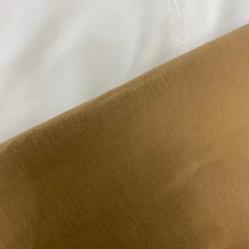 Kısa Sürede Tiftiklenen Ve Lekelenen Elbise Nedeniyle Hayal Kırıklığı