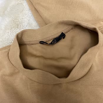 Kısa Sürede Tiftiklenen Ve Lekelenen Elbise Nedeniyle Hayal Kırıklığı