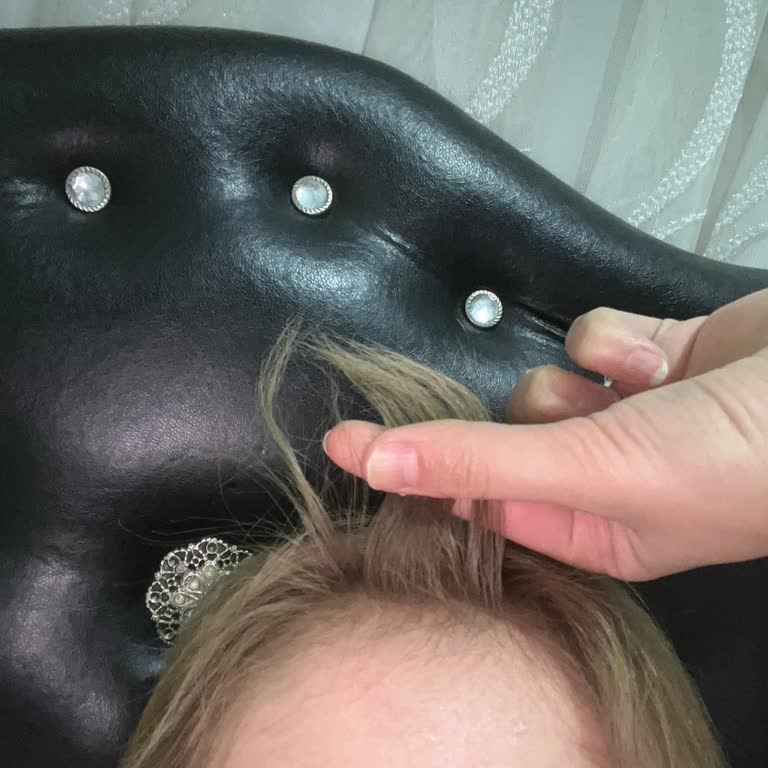 Hakan Bakır Kuaför & Hair Palace Yapılan Hatalı İşlem Sonucu Saçlarım Yandı Ve Mağdur Oldum!