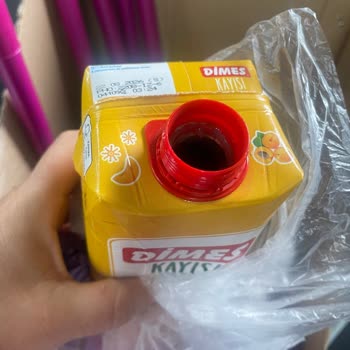 Son Kullanım Tarihi Geçmemiş Meyve Sularında Küf Ve Acılık: Sağlığımız Tehlikede!