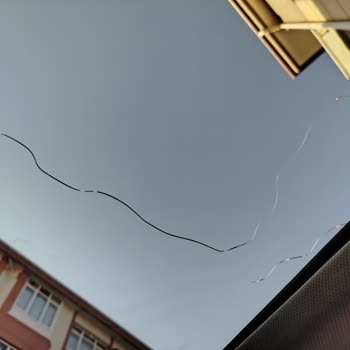 Hyundai Ioniq 5 Cam Tavan Kendi Kendine Çatladı Ve Garanti Kapsamı Dışında Bırakıldı