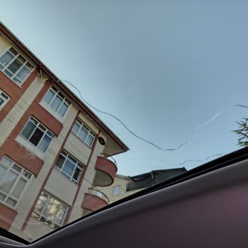 Hyundai Ioniq 5 Cam Tavan Kendi Kendine Çatladı Ve Garanti Kapsamı Dışında Bırakıldı