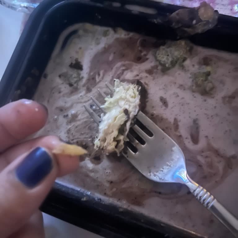 Soğuk Baklavada Yabancı Maddeyle Karşılaştık Hijyen Endişesi Yaşadık