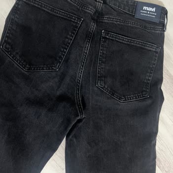 Mavi Pantolonda Kısa Sürede Renk Solması Ve Değişim Talebinin Reddi