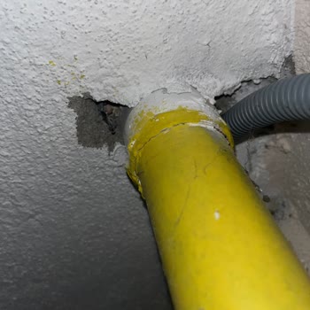 Fiber İnternet Kurulumu Sırasında Dairemin Elektrik Tesisatı Zarar Gördü