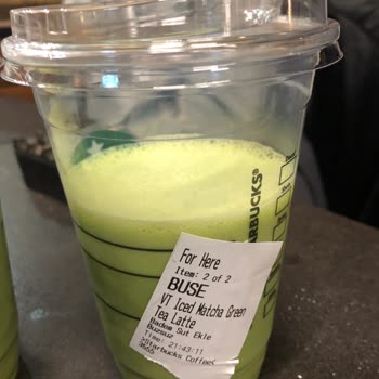 Starbucks Forum AVM'de Eksik Porsiyon Ve Saygısız Çalışan Davranışı