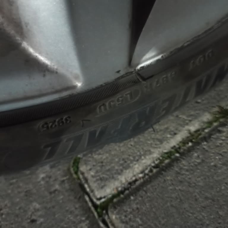 Yeni Alınan Lastikte Kısa Sürede Oluşan Sorun Ve Garanti Kapsamında Destek Alamama