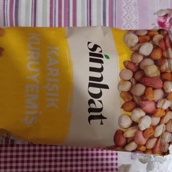 Bayat Ve Kalitesiz Kuruyemiş, İçerik Beklentiyi Karşılamıyor