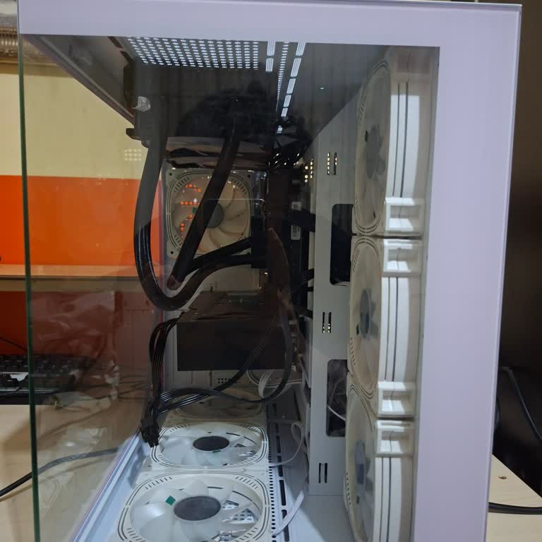 City Bilişim Ayıplı Ürünün  Ayıpsız Ve Sorunsuz Çalışan Yenisiyle Değiştirilmesini İstiyorum