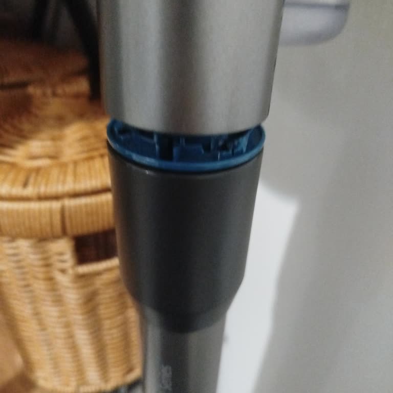 Philips Süpürge Başlık Takma Yeri İlk Haftada Kırıldı, Garanti Desteği Bekliyorum