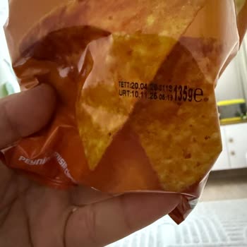 Doritos Paketinden Çıkan Sert Yabancı Madde Nedeniyle Sağlık Ve Hijyen Endişesi
