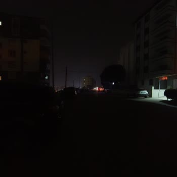 Bir Aydır Karanlıkta Kalan Mahallede Güvenlik Riski Ve Çözüm Bekleyişi