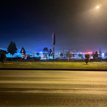 Gece Yarısı Otoban Kenarında Bırakıldım: Güvenliğimiz Hiçe Sayılıyor