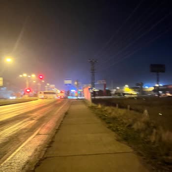 Gece Yarısı Otoban Kenarında Bırakıldım: Güvenliğimiz Hiçe Sayılıyor