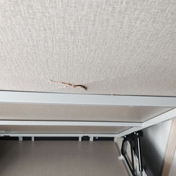 Yataş Kırık ve Hasarlı Teslim Edilen Yatak Bazasında 56 Gündür Çözülmeyen Sorun