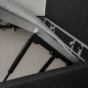 Yataş Kırık ve Hasarlı Teslim Edilen Yatak Bazasında 56 Gündür Çözülmeyen Sorun