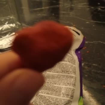 Patos Cips İçinden Yabancı Madde Çıktı, Güvenim Sarsıldı