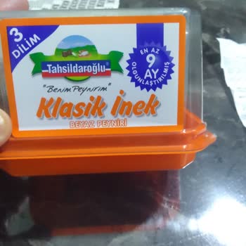 Son Kullanma Tarihi Geçmemiş Peynirden Yoğun Kötü Koku Ve Yaşanan Hayal Kırıklığı