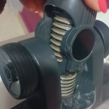 Karaca Dik Süpürgede Çekme Sorunu Ve Garanti Dışı Kalan Yırtık Hortum Mağduriyeti