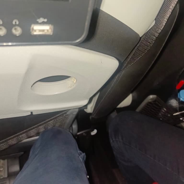 Uzun Yolculukta Prizlerin Çalışmaması Yolculuk Konforumu Olumsuz Etkiledi