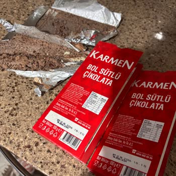 Son Tüketim Tarihi Geçmemiş Çikolatada Böceklenme Endişesi