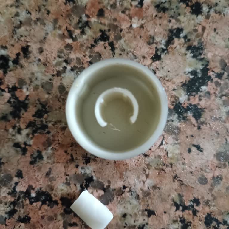 Simfer Ocak Düğmesi Kırıldı, Yedek Parça Bulunamıyor Ve Fırın İçi Işığı Arızalı