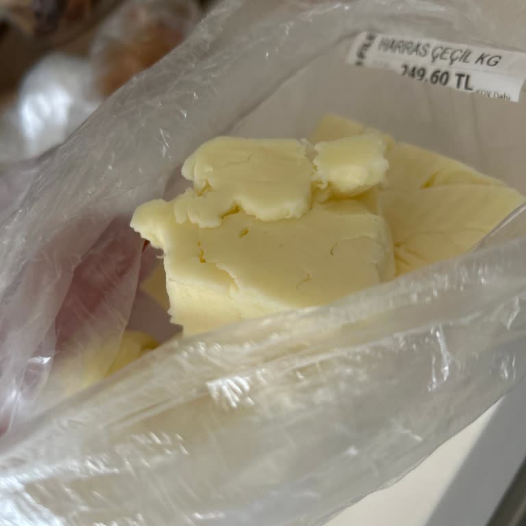File Marketten Aldığım Peynir Kısa Sürede Bozuldu Ve Yanıt Alamadım