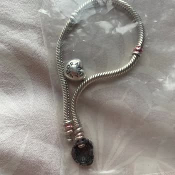 Pandora Bilekliğim Kırıldı, Mağaza Sorumluluk Almıyor!