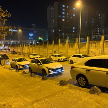 Tiktak Araçlarının Park İşgali Mağduriyet Yaratıyor