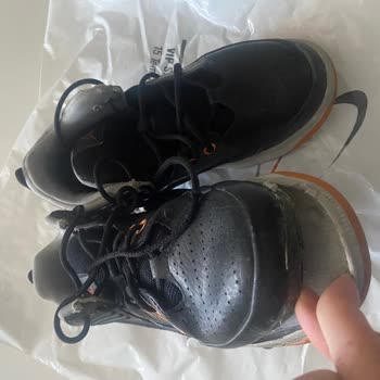 Kısa Sürede Açılan Nike Ayakkabıya Kullanıcı Hatası Denilerek İade Reddi