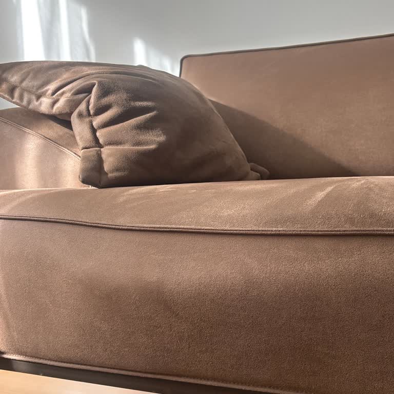 Kelebek Mobilya'dan Alınan Koltukta Çökme, Servis İlgisizliği Mağduriyet Yaratıyor